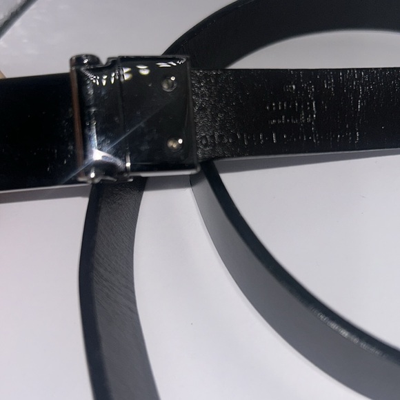 Gucci Leather Belt - Picture 2 of 3